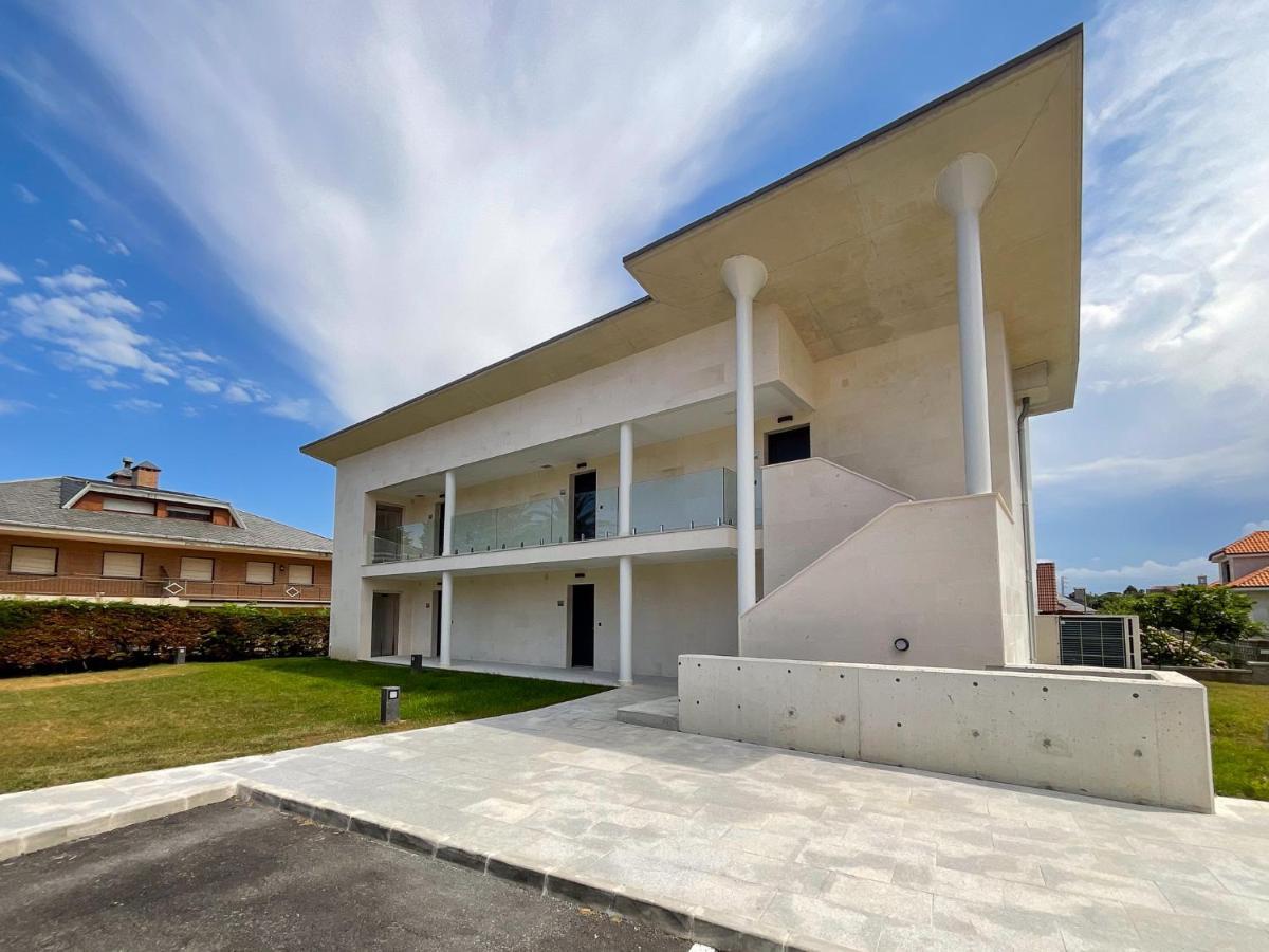 Apartamentos La Canal Soto de la Marina Bagian luar foto