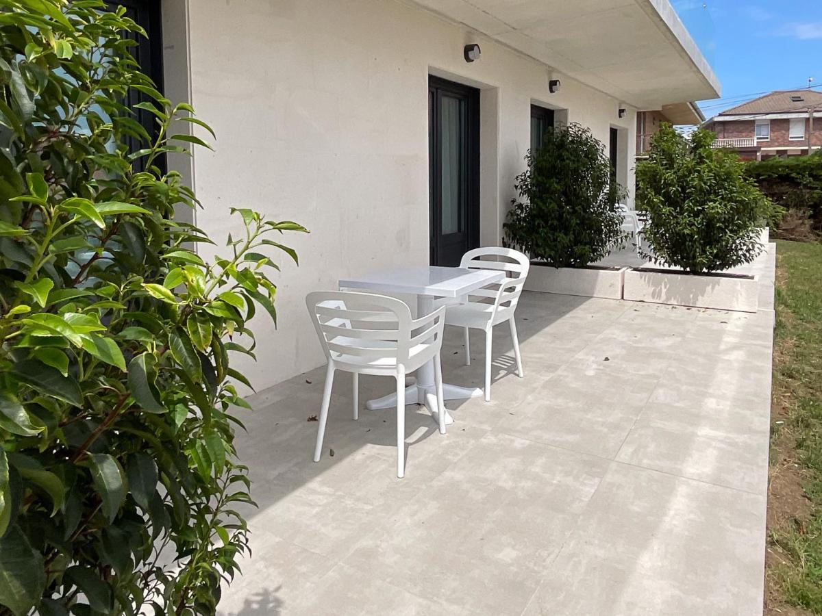 Apartamentos La Canal Soto de la Marina Bagian luar foto