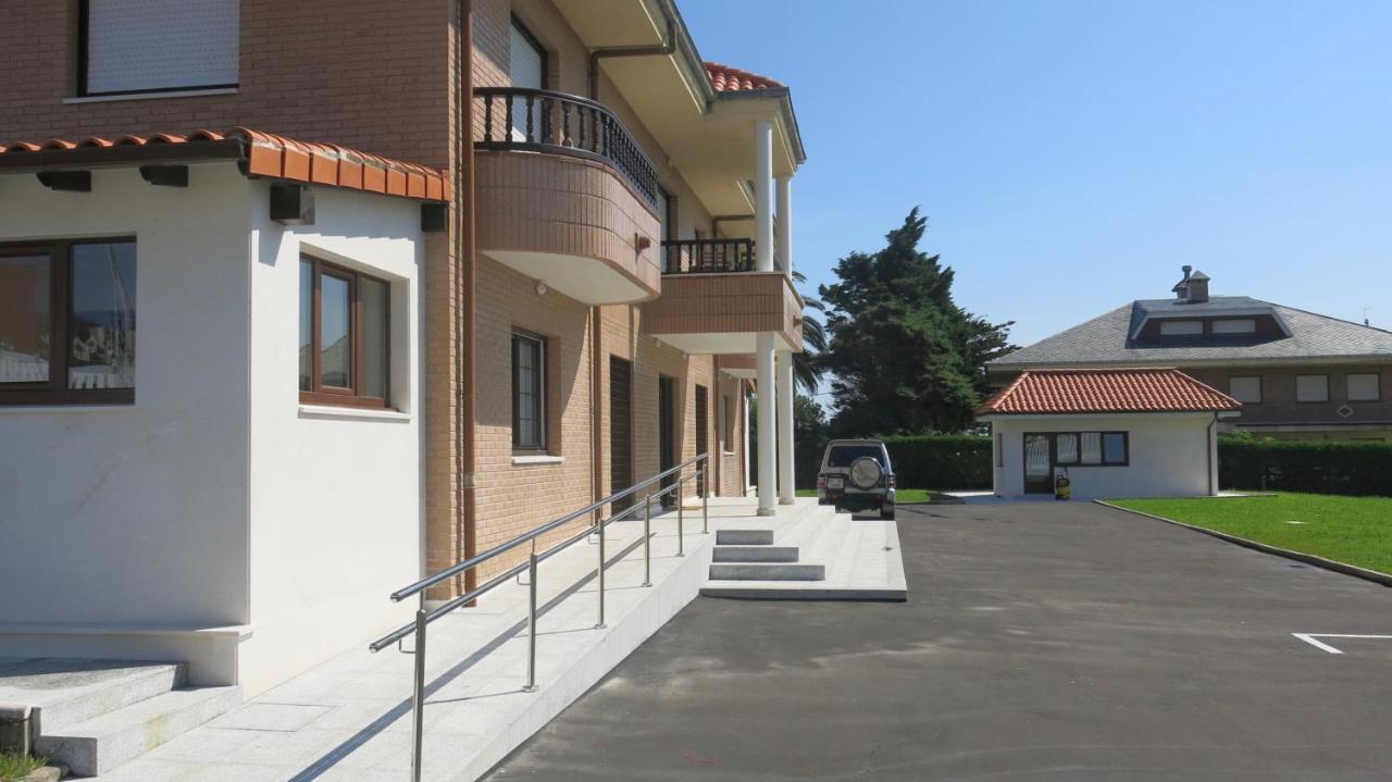Apartamentos La Canal Soto de la Marina Bagian luar foto