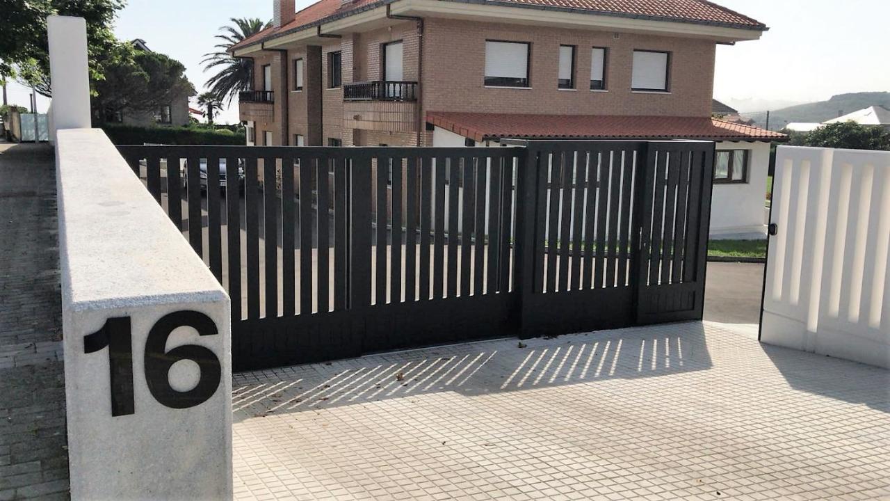 Apartamentos La Canal Soto de la Marina Bagian luar foto