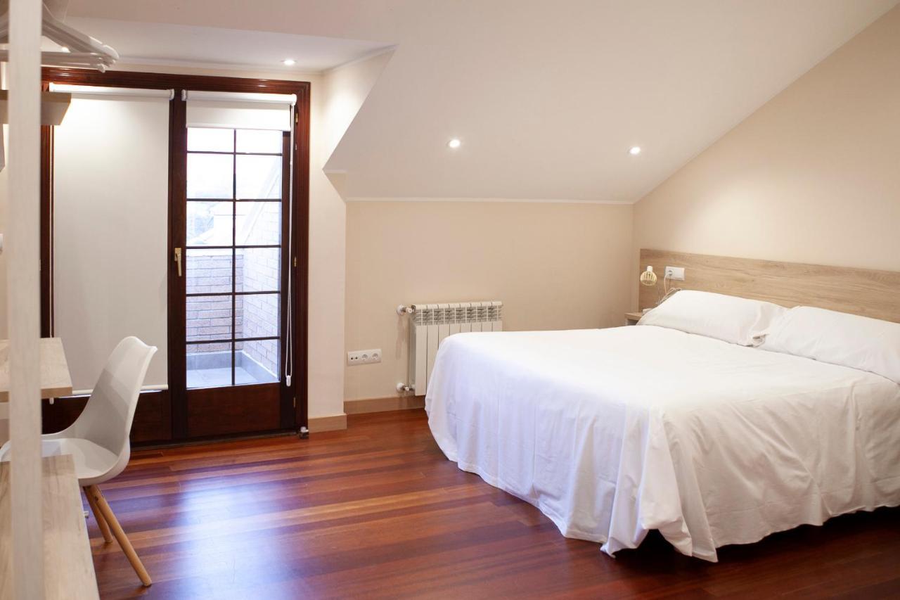 Apartamentos La Canal Soto de la Marina Bagian luar foto